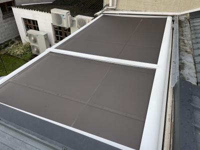 Comment entretenir de bonne manière ses stores exterieurs de veranda ? 