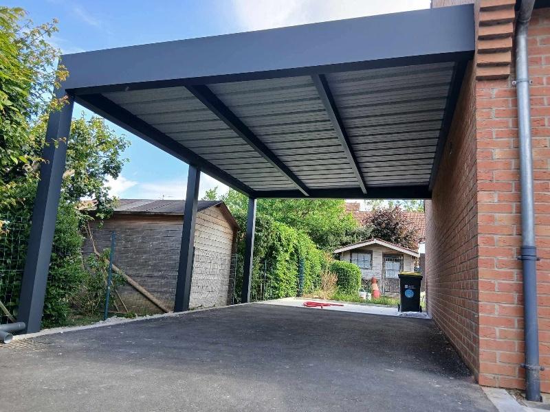 Pose d’un carport à Arras : allier protection et élégance 