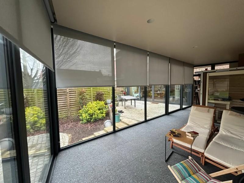 Pose de stores enrouleurs motorisés à ERQUINGHEM LYS