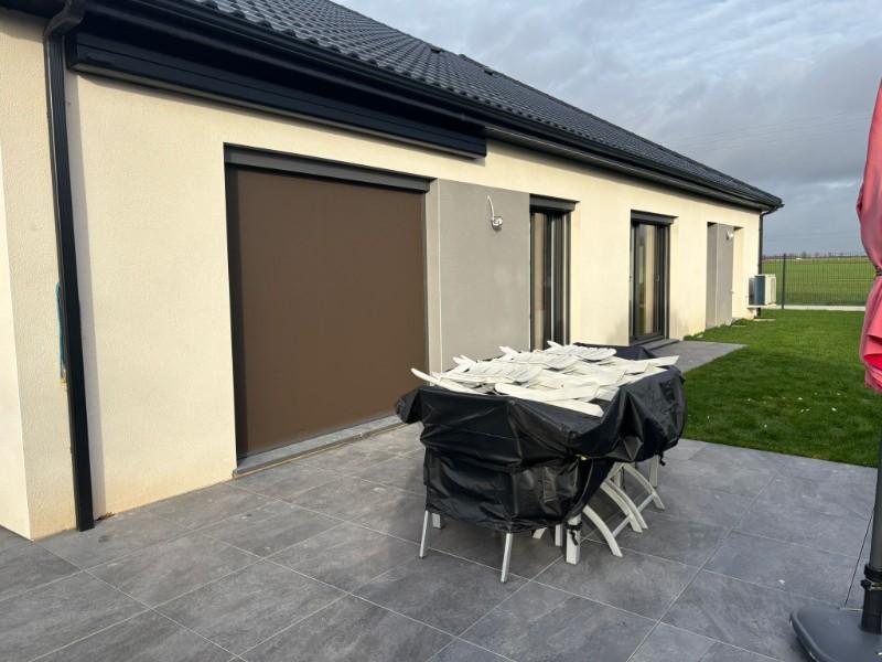 Pose de stores screens et un store de terrasse à CANTIN