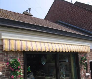 Store de terrasse avec lambrequin - Lambersart 