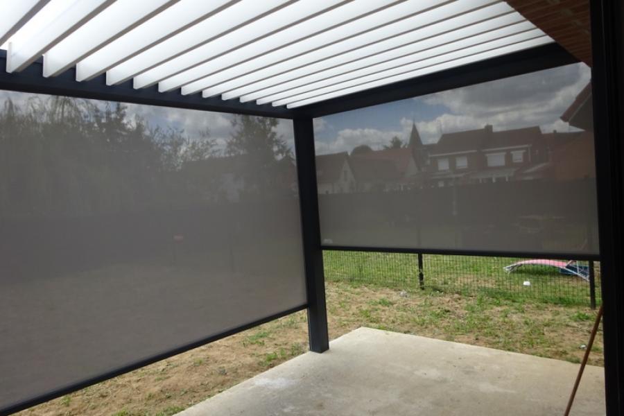 POSE D'UNE PERGOLA BIOCLIMATIQUE À LAVENTIE 