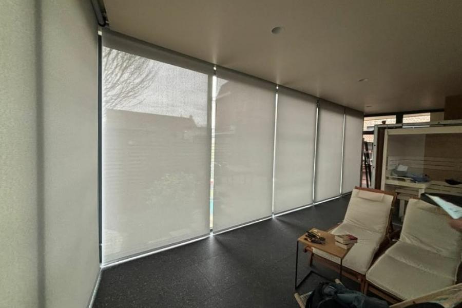 Pose de stores enrouleurs motorisés à ERQUINGHEM LYS