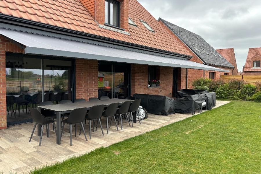 Pose d'un store de terrasse à FLEURBAIX