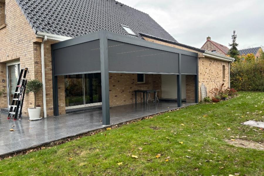 Pose d'une Pergola Bioclimatique à Merris