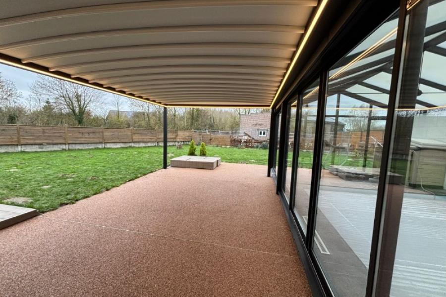 Installation d'une Pergola FLY à BOUVIGNIES