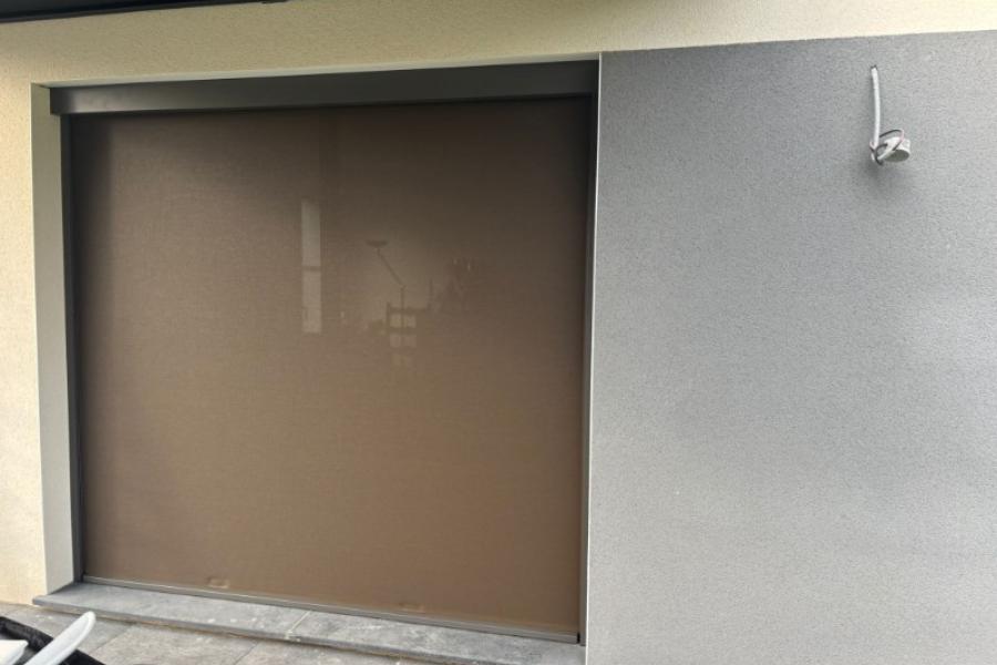 Pose de stores screens et un store de terrasse à CANTIN