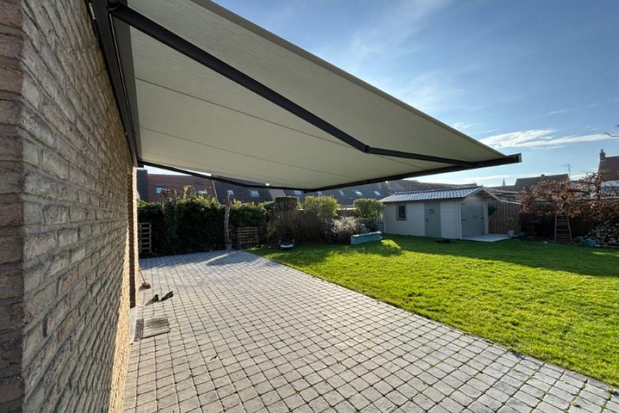 Installation d'un Store de terrasse à TETEGHEM