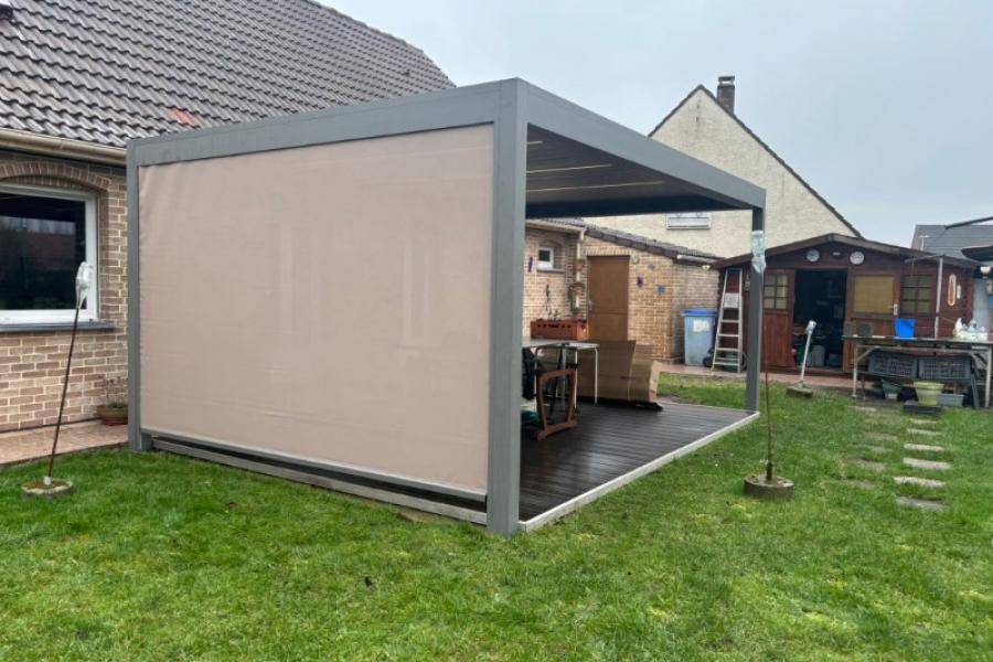 Installation d'une Pergola Bioclimatique avec screen à DUNKERQUE