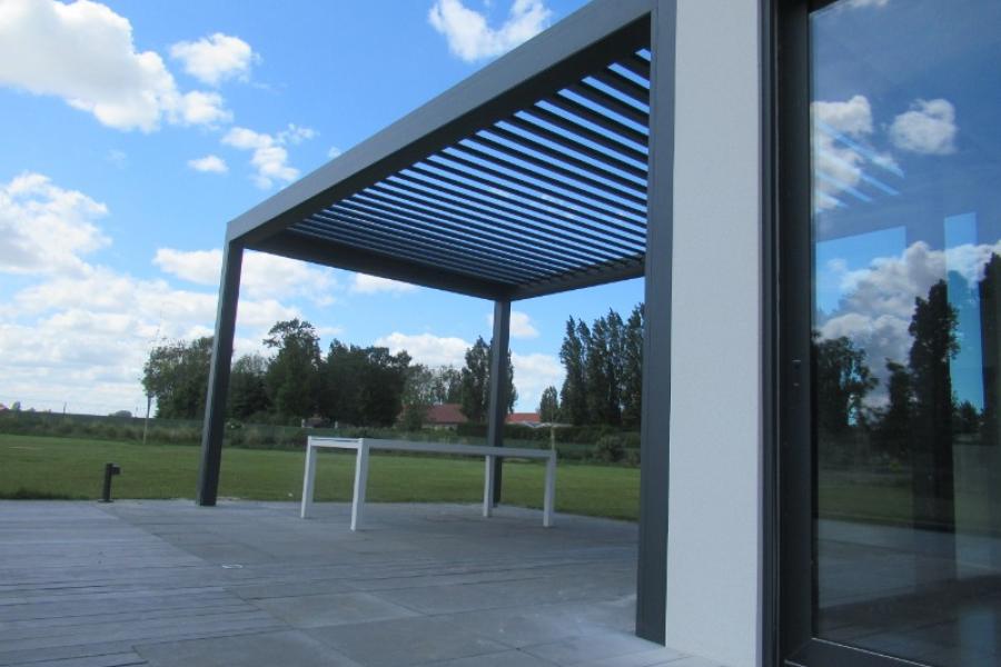 Pergola bioclimatique - Esquelbecq