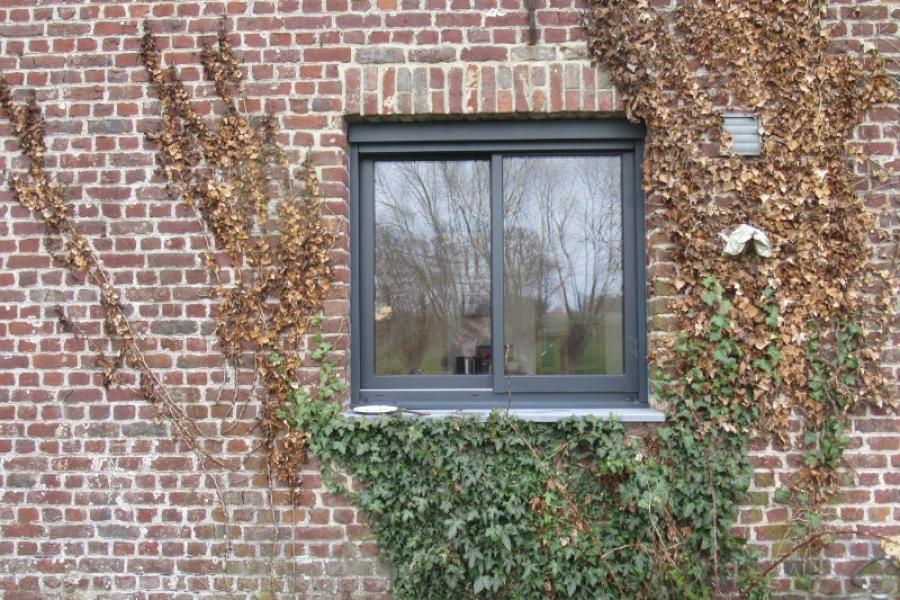 POSE D'UN STORE SCREEN À STEENVOORDE DANS LES HAUTS DE FRANCE