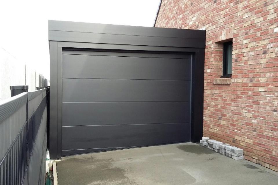 Pose d’un carport en aluminium à Labeuvrière : protection et élégance au rendez-vous