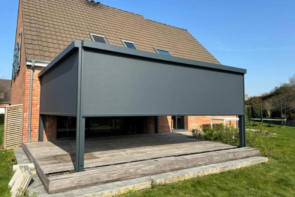 Installation d'une Pergola FLY à ERQUINGHEM LYS