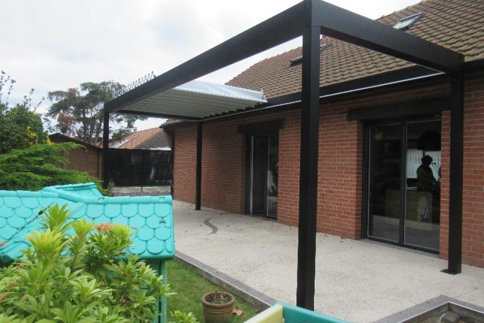 Nouvelle installation chez nos clients à Dourges : la pergola Fly !