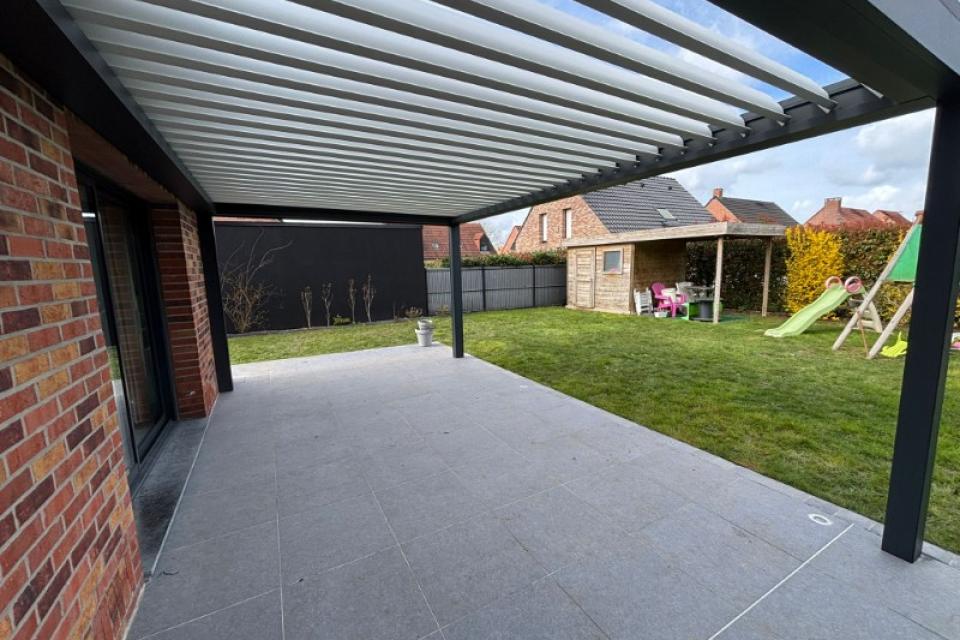 Installation d'une Pergola Bioclimatique à Fleurbaix