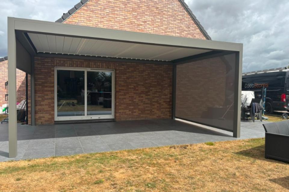 Pose d'une Pergola Bioclimatique à Estaires